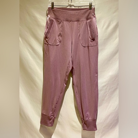 Marika Mauve/Lavender Jogger, size L - Picture 1 of 8